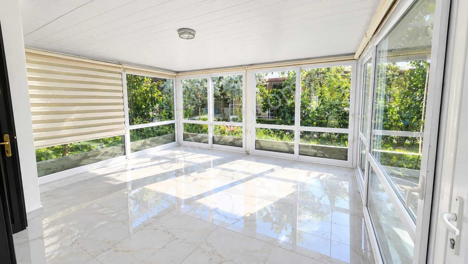 Çenger De Satılık Köşe 5+1 Villa — fotoğraf 31