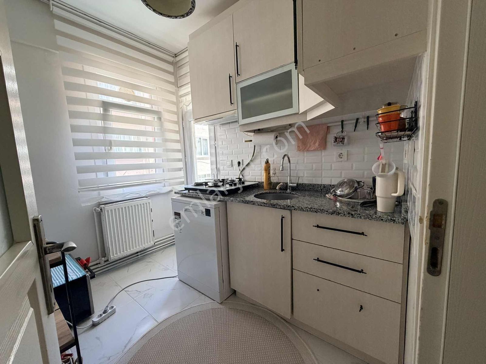 Bölge Emlak'tan Alt Kaynarcada Satılık Ara Kat 120 M2 3+1 Daire — fotoğraf 7