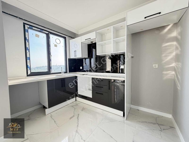 Barış Mah. 5+1 200 M2 Asansörlü Deniz Manz. Lüks Dubleks — fotoğraf 9