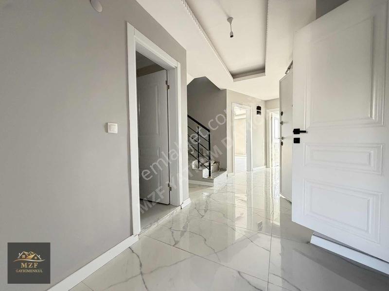 Barış Mah. 5+1 200 M2 Asansörlü Deniz Manz. Lüks Dubleks — fotoğraf 18