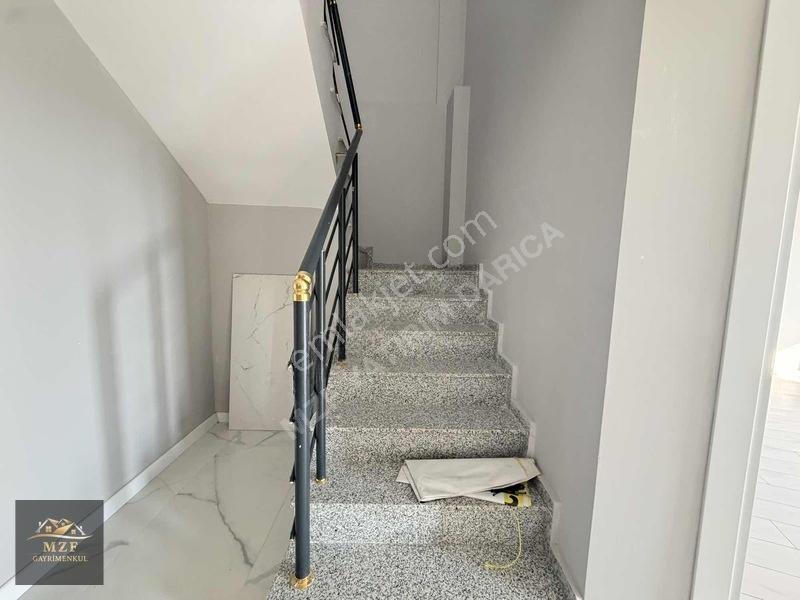 Barış Mah. 5+1 200 M2 Asansörlü Deniz Manz. Lüks Dubleks — fotoğraf 19