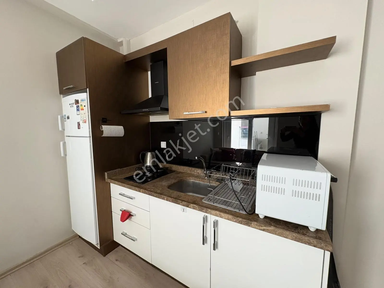 Çiftlikköyde 2+1 Olmaya Aday, 25 M² Teraslı, Eşyalı Satılık 1+1 — fotoğraf 10