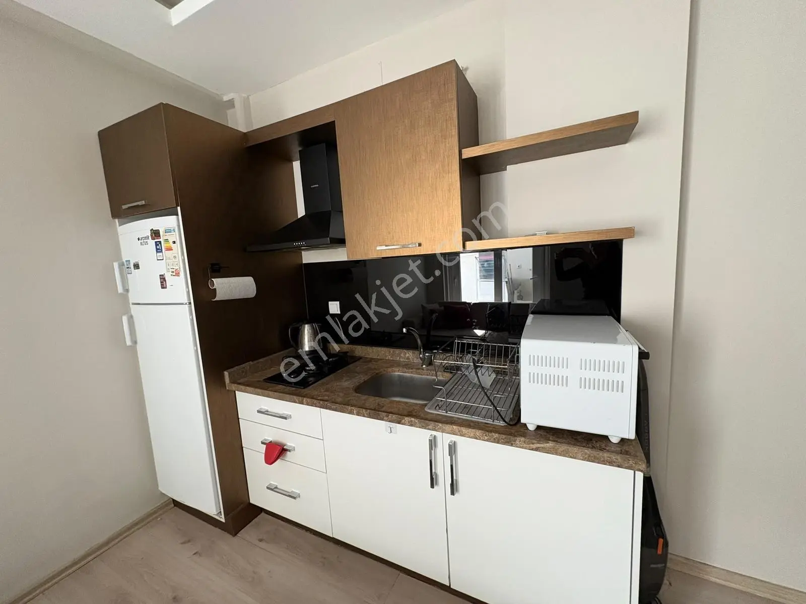 Çiftlikköyde 2+1 Olmaya Aday, 25 M² Teraslı, Eşyalı Satılık 1+1 — fotoğraf 11