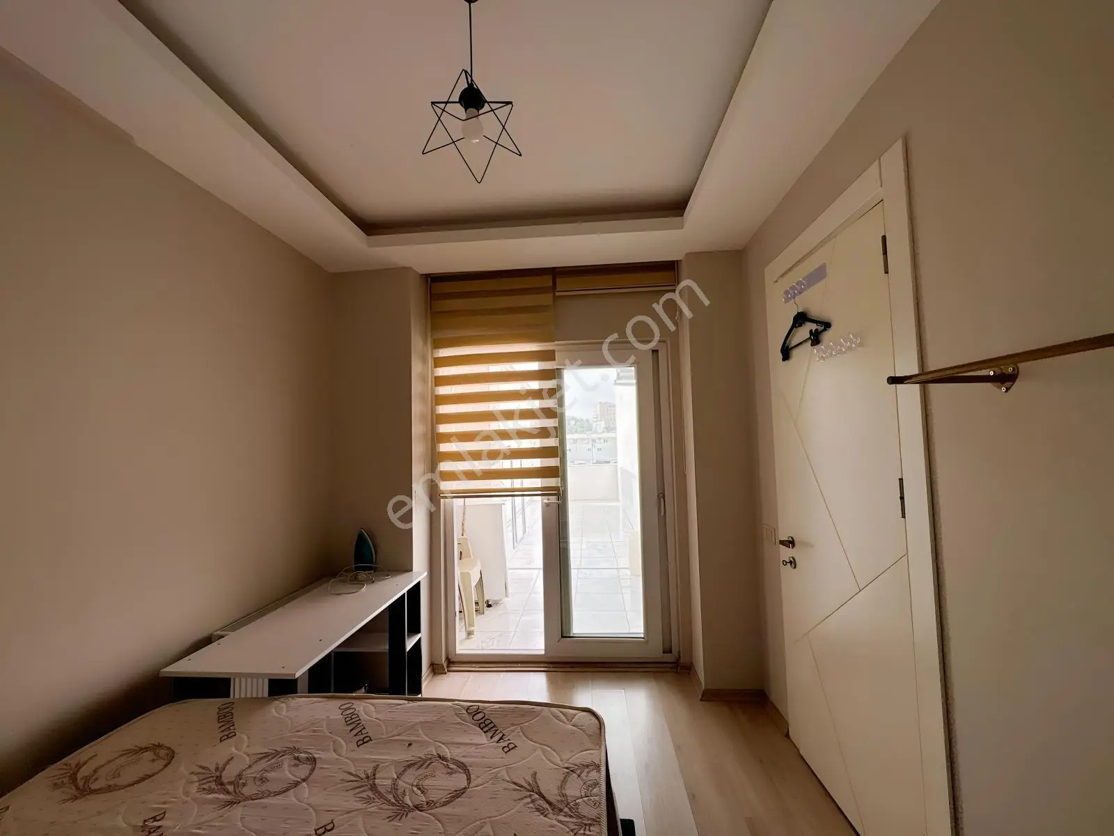 Çiftlikköyde 2+1 Olmaya Aday, 25 M² Teraslı, Eşyalı Satılık 1+1 — fotoğraf 13