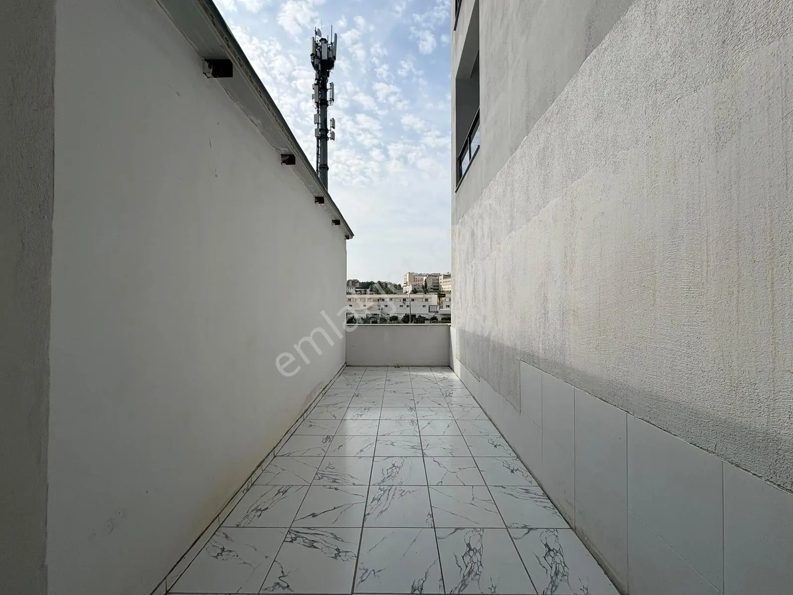Çiftlikköyde 2+1 Olmaya Aday, 25 M² Teraslı, Eşyalı Satılık 1+1 — fotoğraf 34