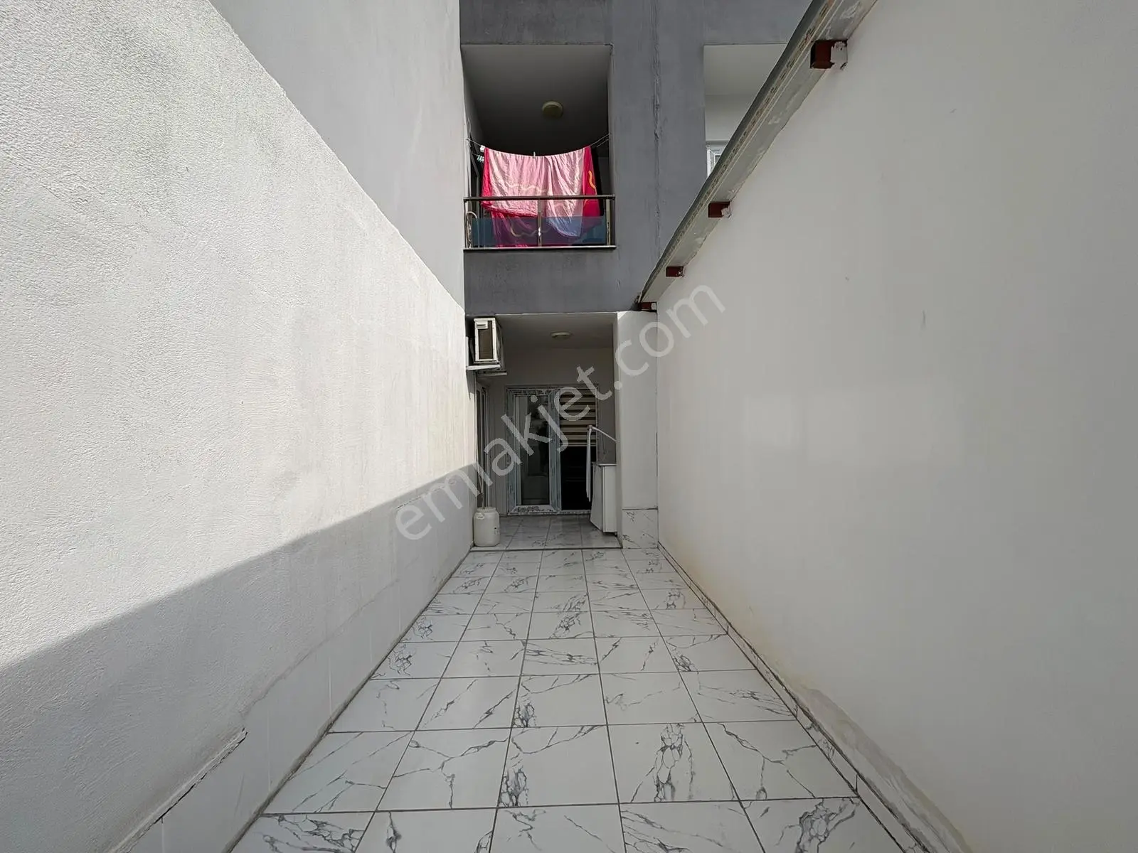 Çiftlikköyde 2+1 Olmaya Aday, 25 M² Teraslı, Eşyalı Satılık 1+1 — fotoğraf 35