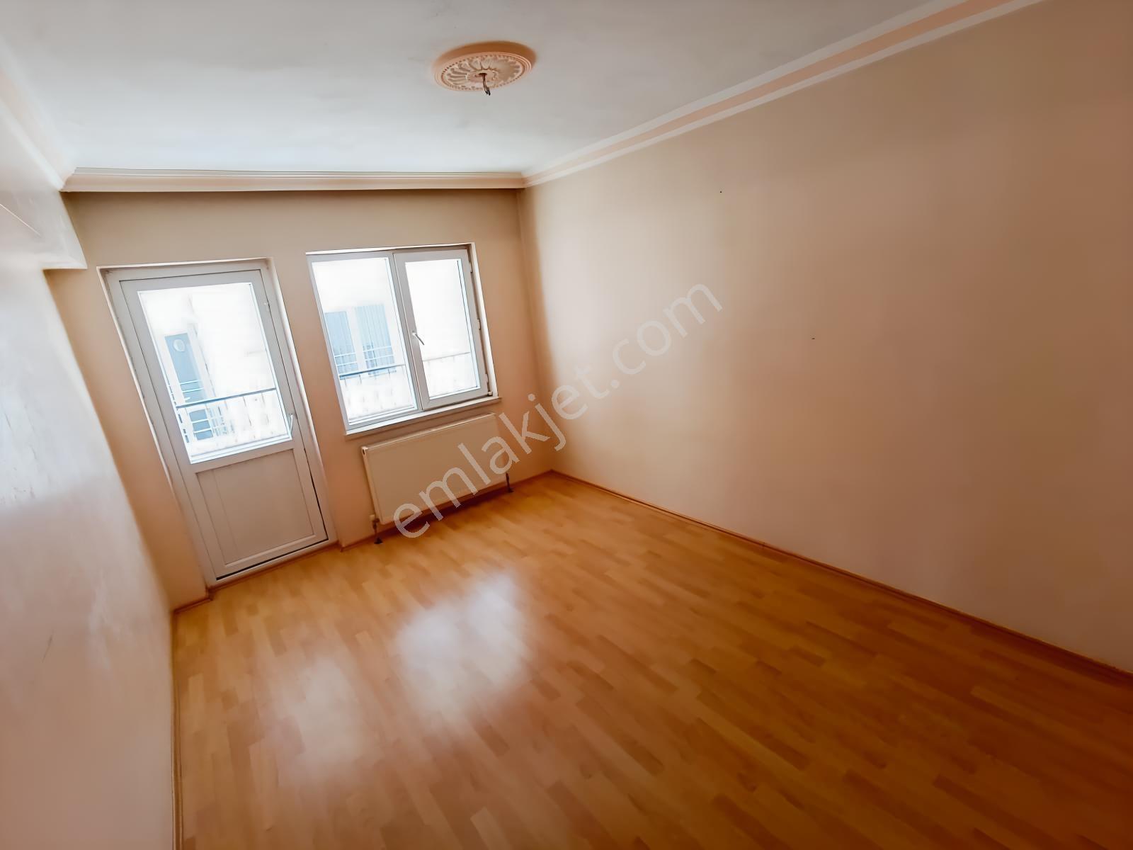 Akşemsettin Mah Ara Kat Salon Bağımsız Geniş Kullanışlı 3+1 — fotoğraf 15