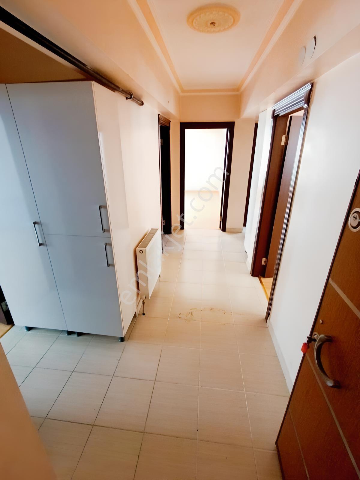 Akşemsettin Mah Ara Kat Salon Bağımsız Geniş Kullanışlı 3+1 — fotoğraf 21