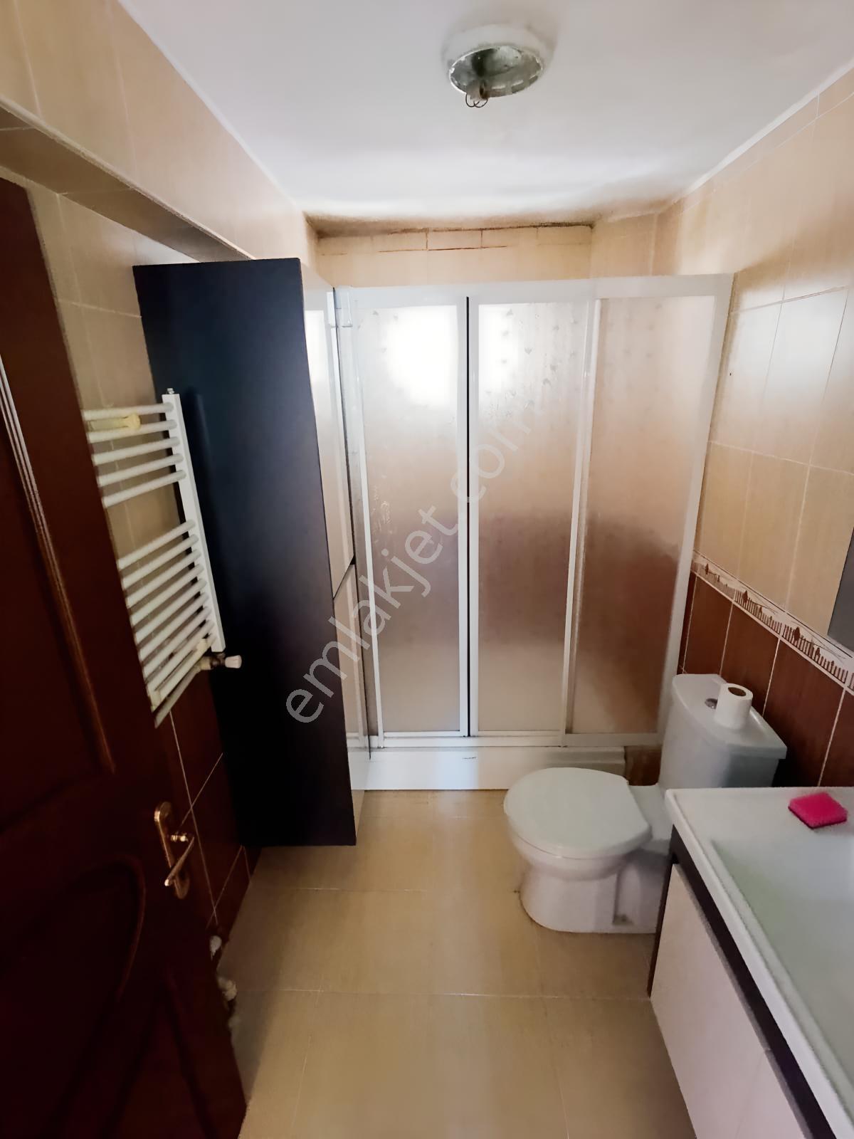 Akşemsettin Mah Ara Kat Salon Bağımsız Geniş Kullanışlı 3+1 — fotoğraf 23