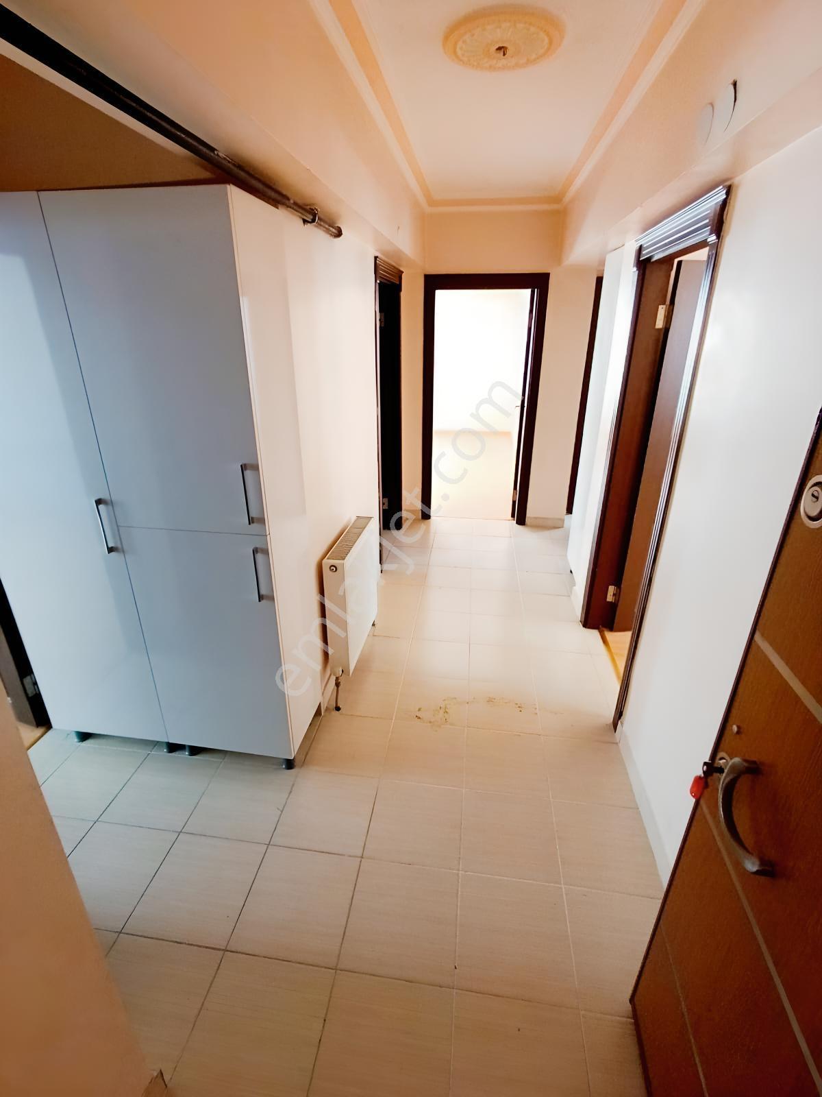 Akşemsettin Mah Ara Kat Salon Bağımsız Geniş Kullanışlı 3+1 — fotoğraf 24