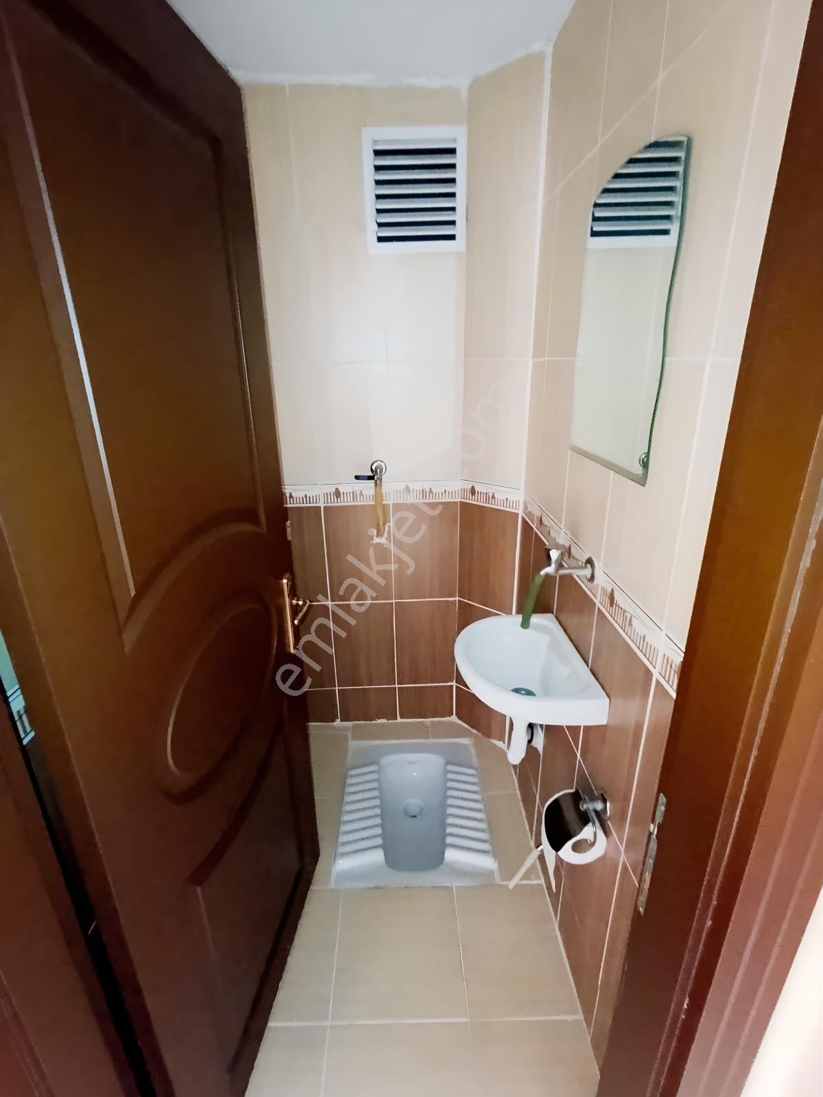 Akşemsettin Mah Ara Kat Salon Bağımsız Geniş Kullanışlı 3+1 — fotoğraf 31