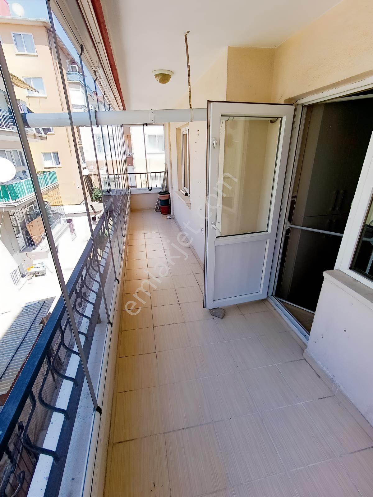 Akşemsettin Mah Ara Kat Salon Bağımsız Geniş Kullanışlı 3+1 — fotoğraf 32