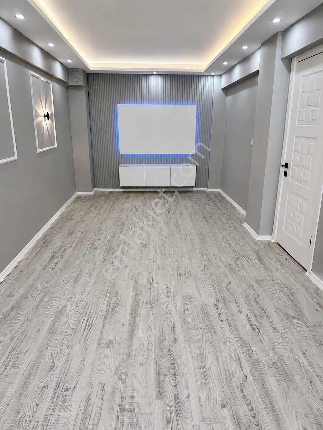 Emlak Center'dan Muradiye'de 2+1 Kapalı Mutfaklı Daire — fotoğraf 21