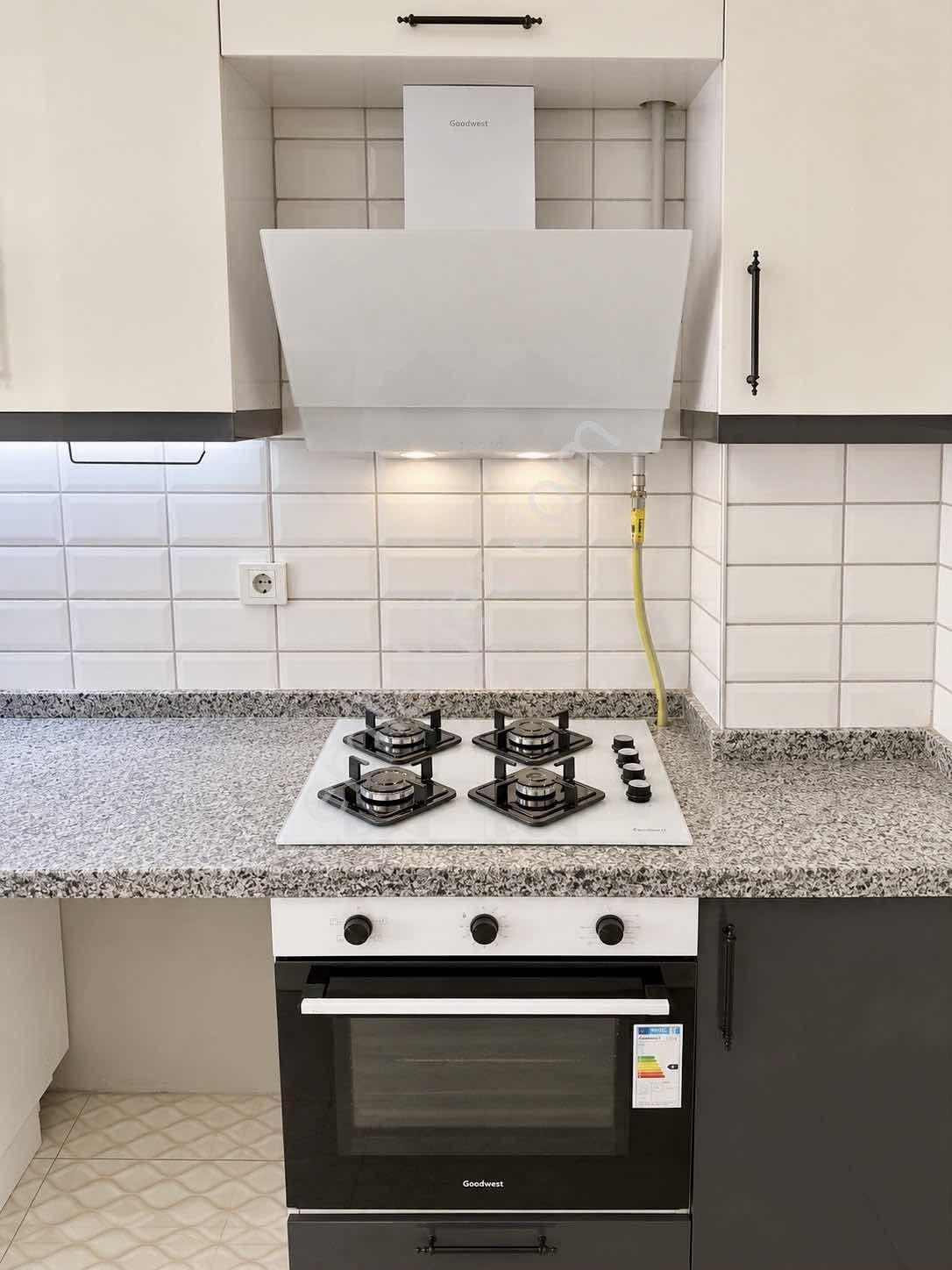 Emlak Center'dan Muradiye'de 2+1 Kapalı Mutfaklı Daire — fotoğraf 26