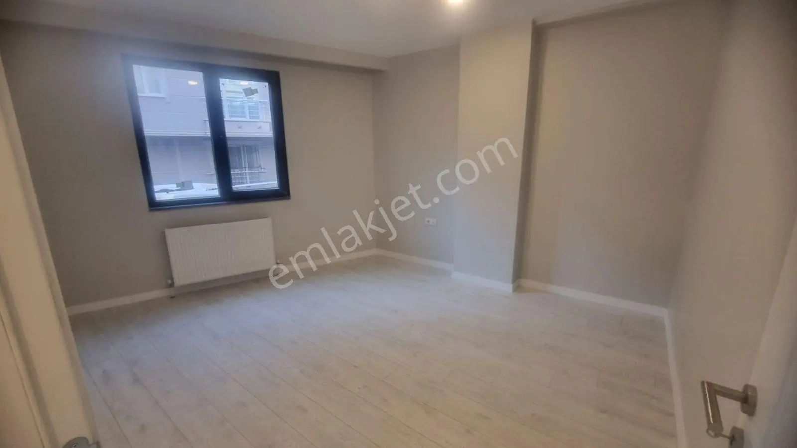 Çekmeköy Hamidiye Mah 2+1 1. Kat 85m² Satılık Daire — fotoğraf 3
