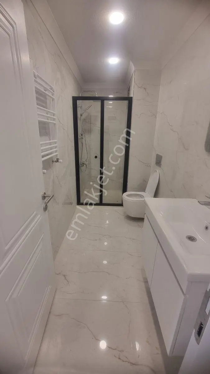 Çekmeköy Hamidiye Mah 2+1 1. Kat 85m² Satılık Daire — fotoğraf 7