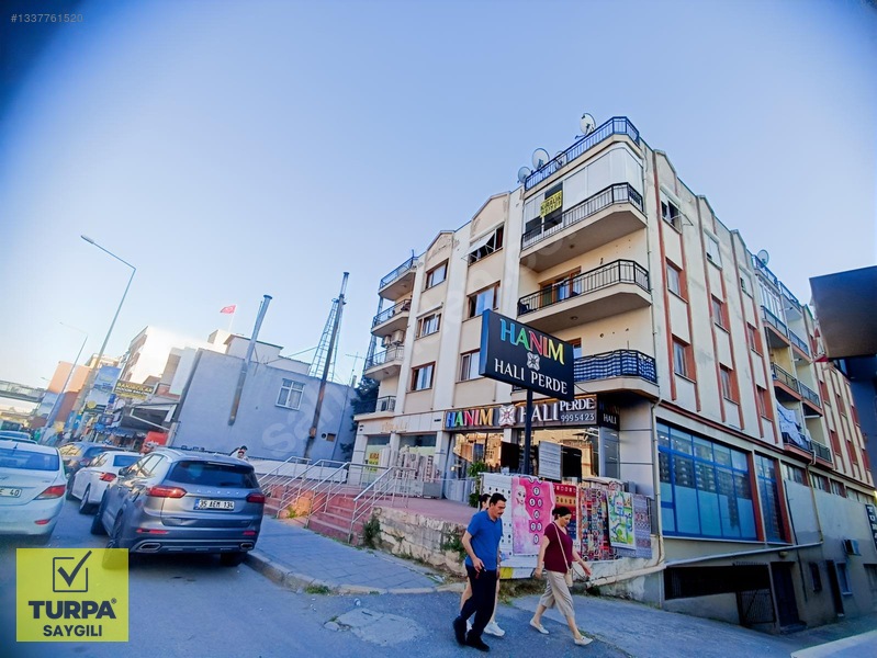 Çiğli Küçük Çiğli Mahallesi'nde 3+1 Kiralık Geniş Eşyalı Daire — fotoğraf 2