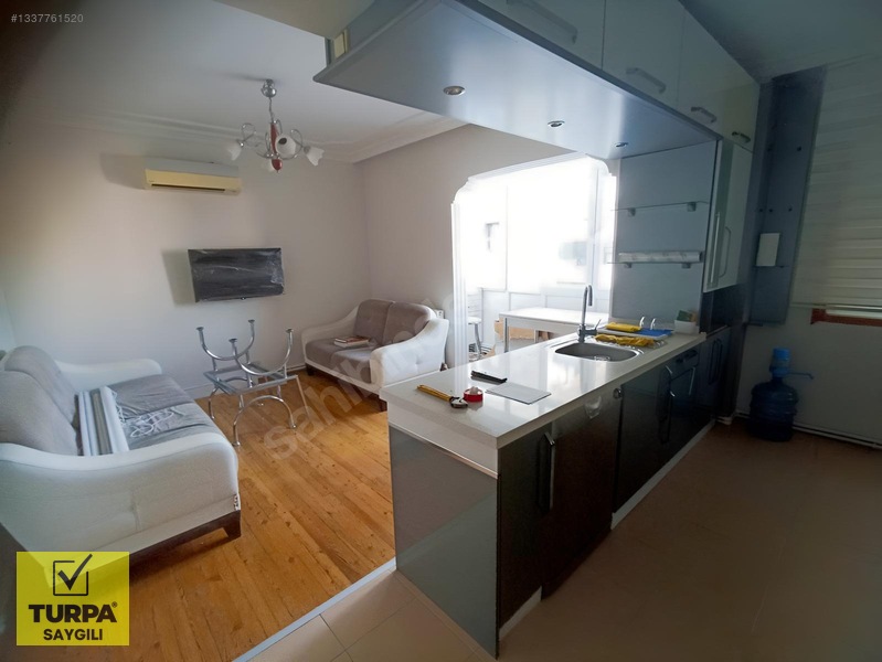 Çiğli Küçük Çiğli Mahallesi'nde 3+1 Kiralık Geniş Eşyalı Daire — fotoğraf 20