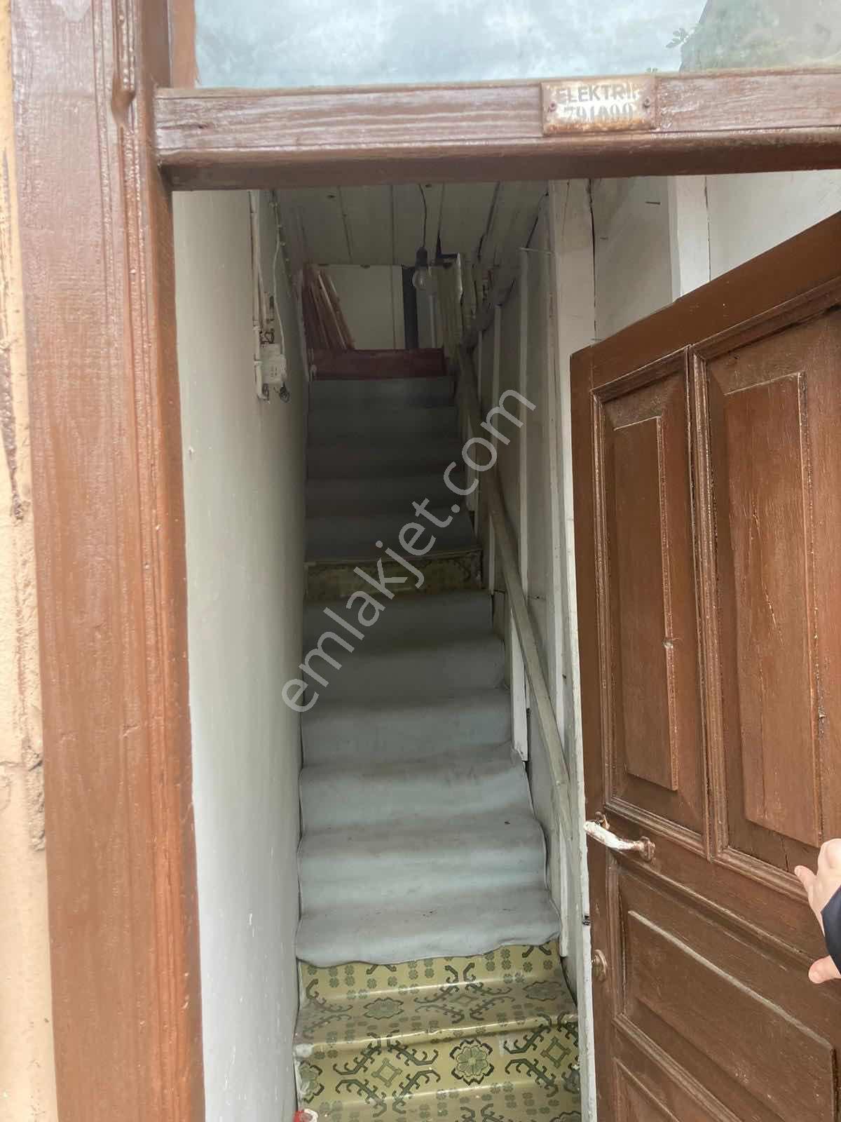 Tuzla Sahilde 40 Paftada 98 M2 2 Katlı Müstakik Ev — fotoğraf 5