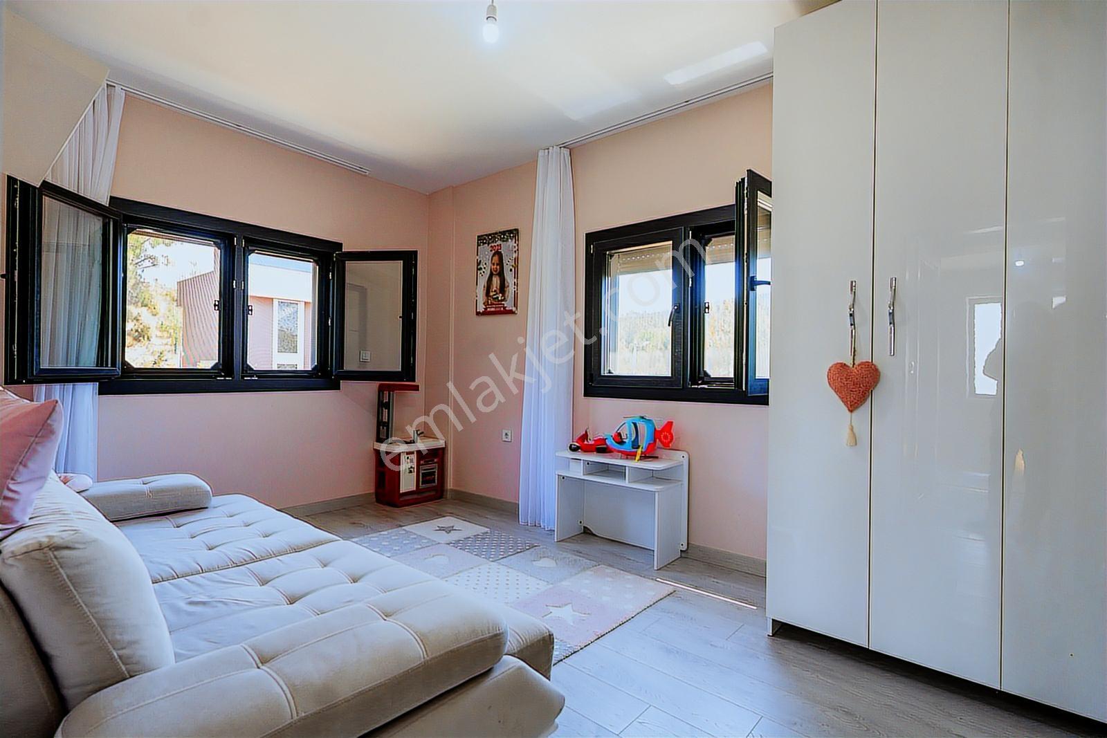 Satılık 5+2 Villa Müthiş Konumda Sizleri Bekliyor — fotoğraf 7