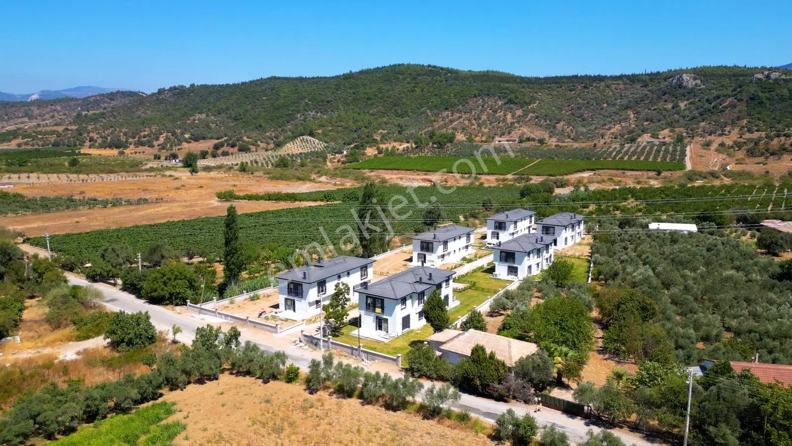 Satılık 3+1 Villa - Doğanın Kalbinde — fotoğraf 20