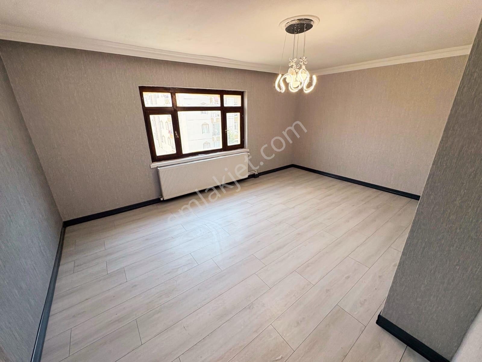 "yaşar Kemal Cad. Cepheli Katta Asansörlü Bağımsız 3+1 Daire" — fotoğraf 8