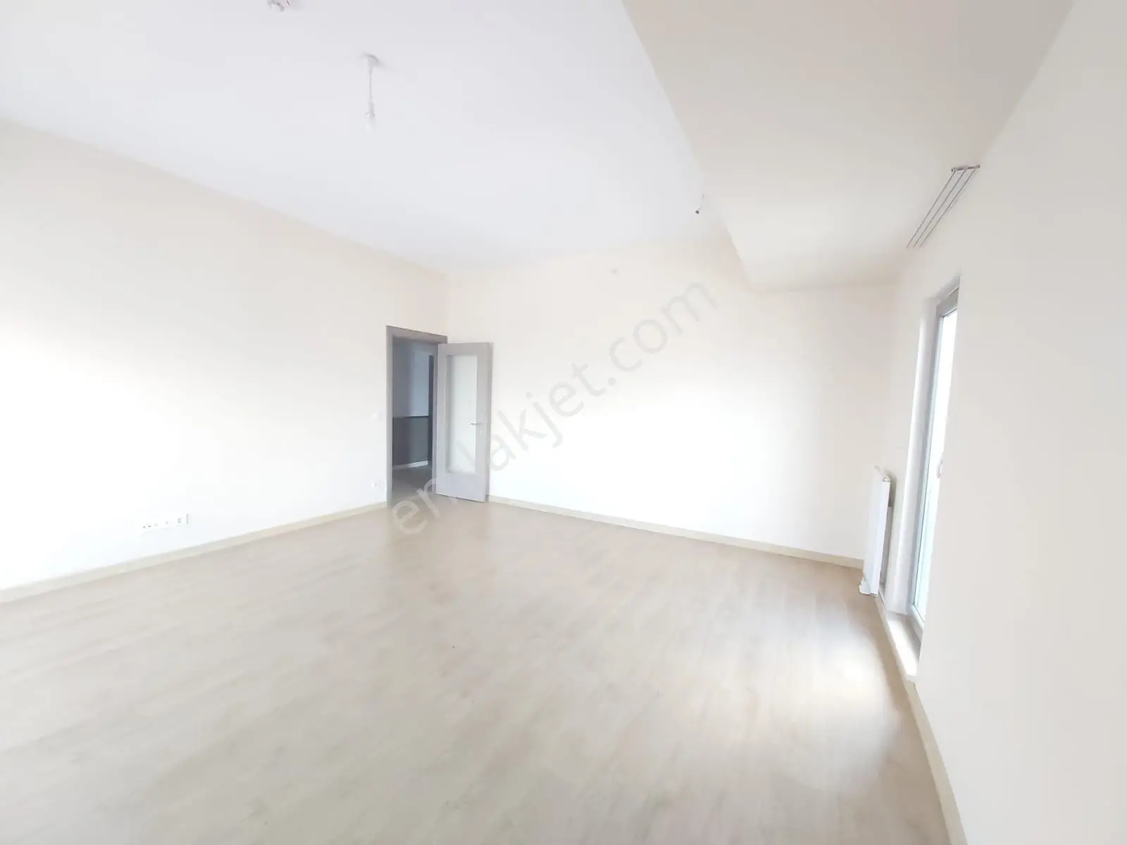 Sembol İstanbul A Blok Yüksek Kat Boş 2+1 Satılık Daire — fotoğraf 7