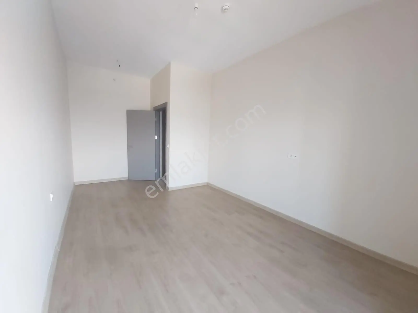 Sembol İstanbul A Blok Yüksek Kat Boş 2+1 Satılık Daire — fotoğraf 14
