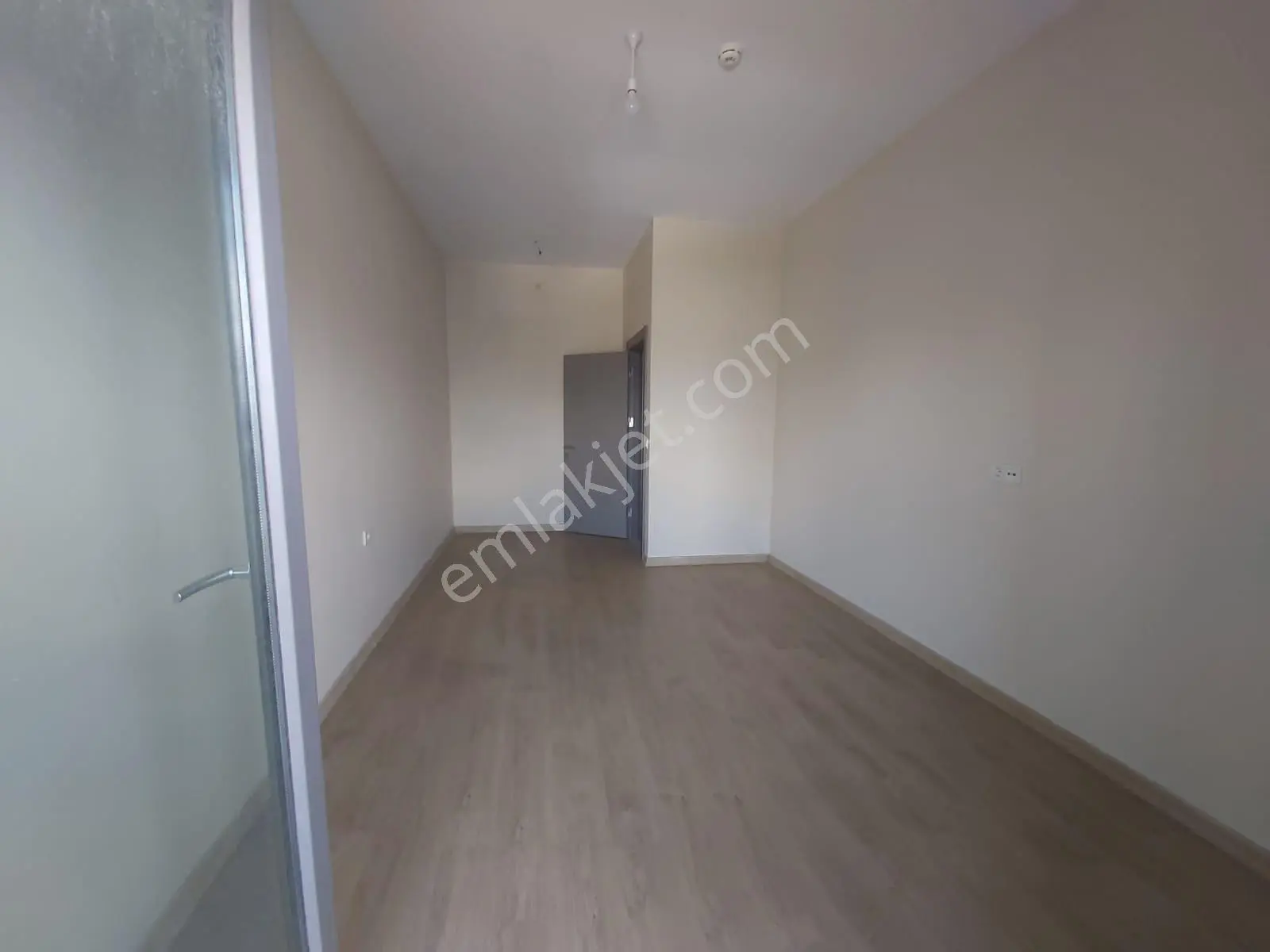 Sembol İstanbul A Blok Yüksek Kat Boş 2+1 Satılık Daire — fotoğraf 17