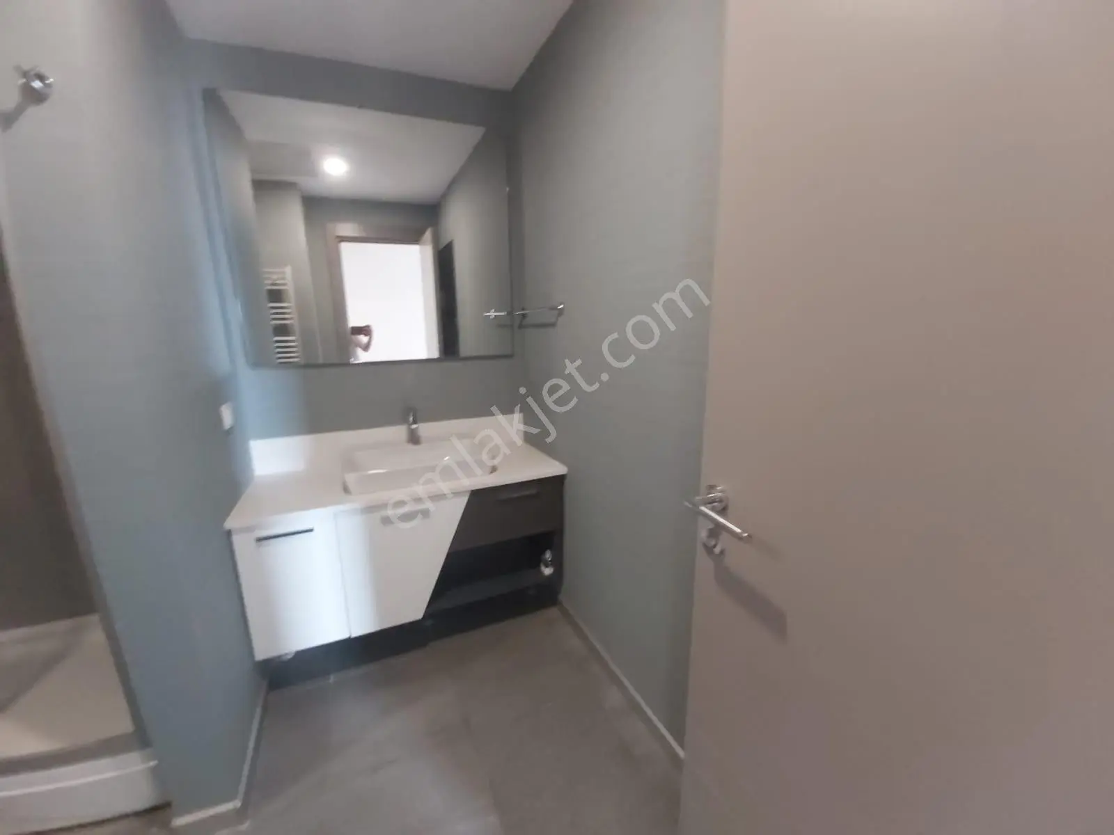 Sembol İstanbul A Blok Yüksek Kat Boş 2+1 Satılık Daire — fotoğraf 19