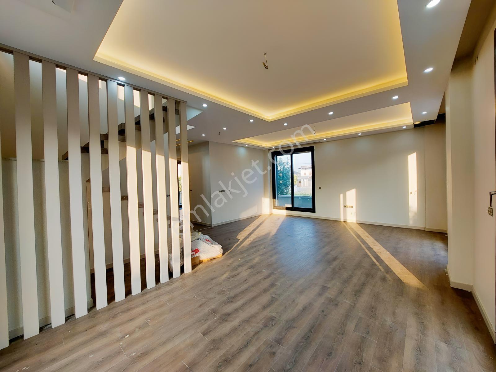 Menemen Emiralem Köyü Satılık 4+1 Müstakil Tapulu Havuzlu Villa — fotoğraf 11