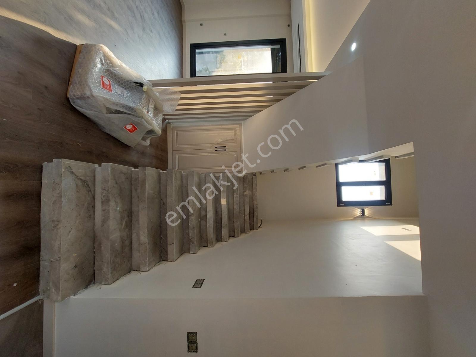Menemen Emiralem Köyü Satılık 4+1 Müstakil Tapulu Havuzlu Villa — fotoğraf 19