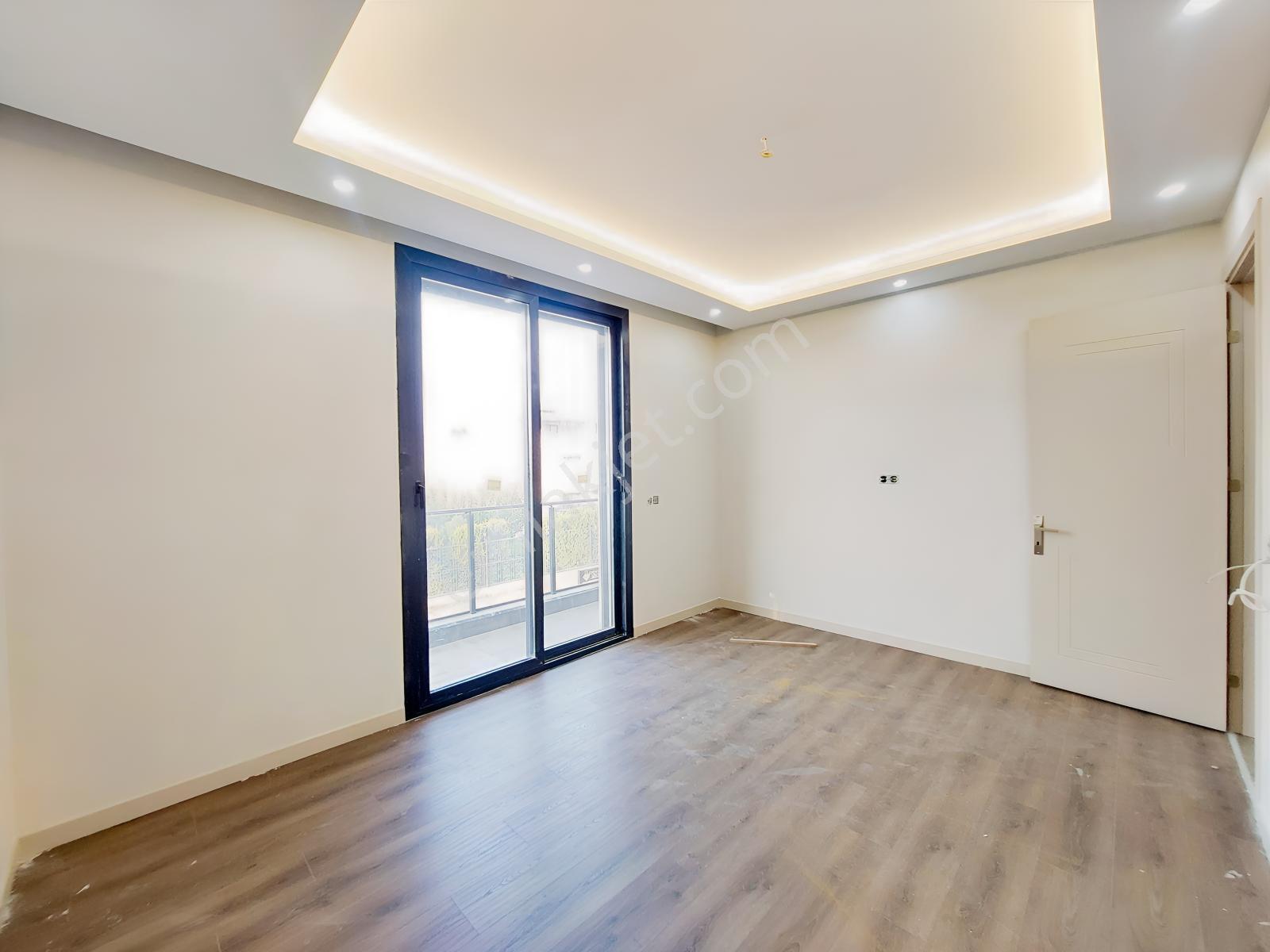 Menemen Emiralem Köyü Satılık 4+1 Müstakil Tapulu Havuzlu Villa — fotoğraf 32