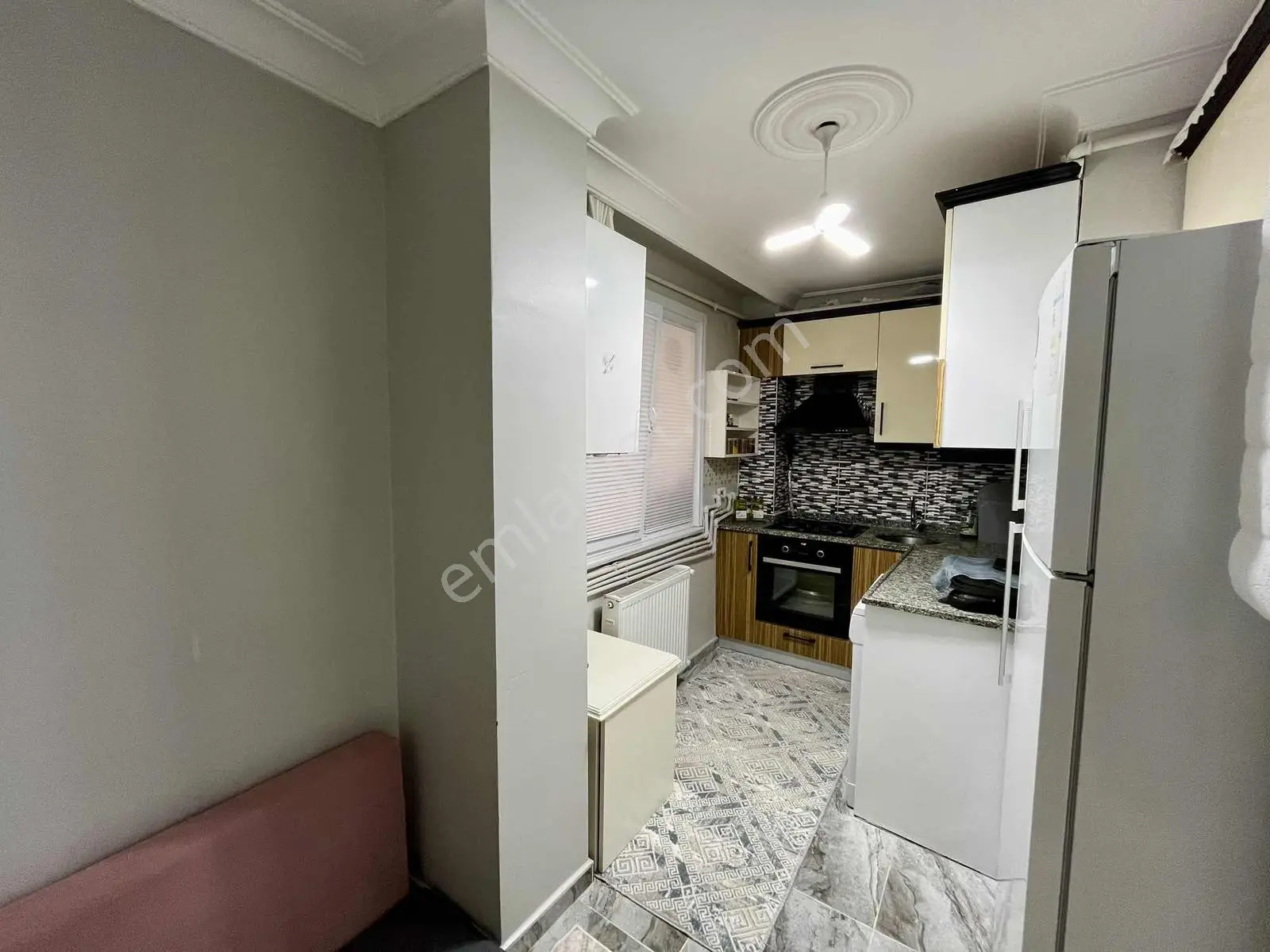 Sancaktpe'de Satılık 2+1 Geniş Ters Dubleks Daire Evimsistemine — fotoğraf 12