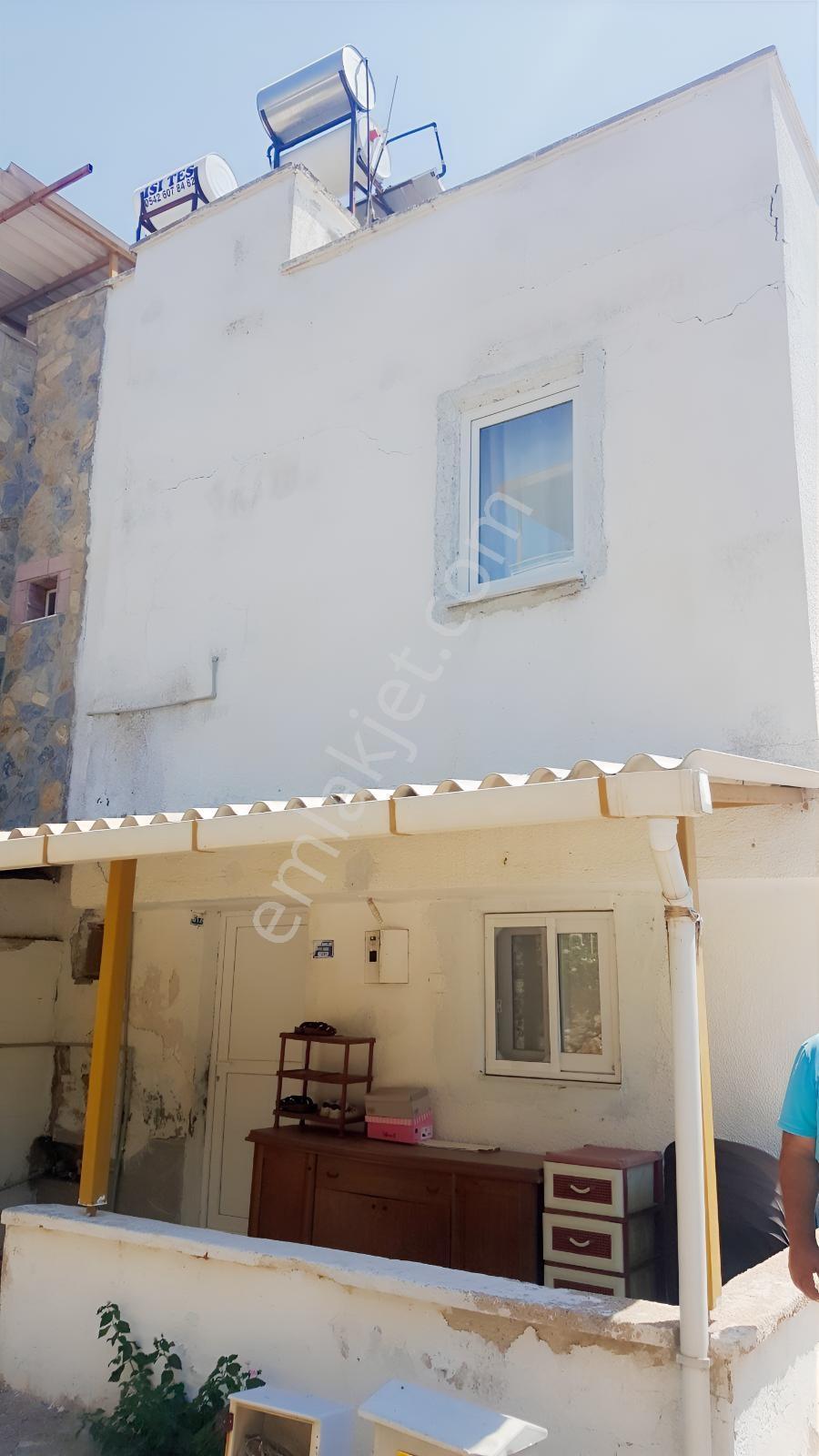 Didim Akbükte Site İçi Deniz Manzaralı 3+1 Müstakil Bahçeli Ev — fotoğraf 4