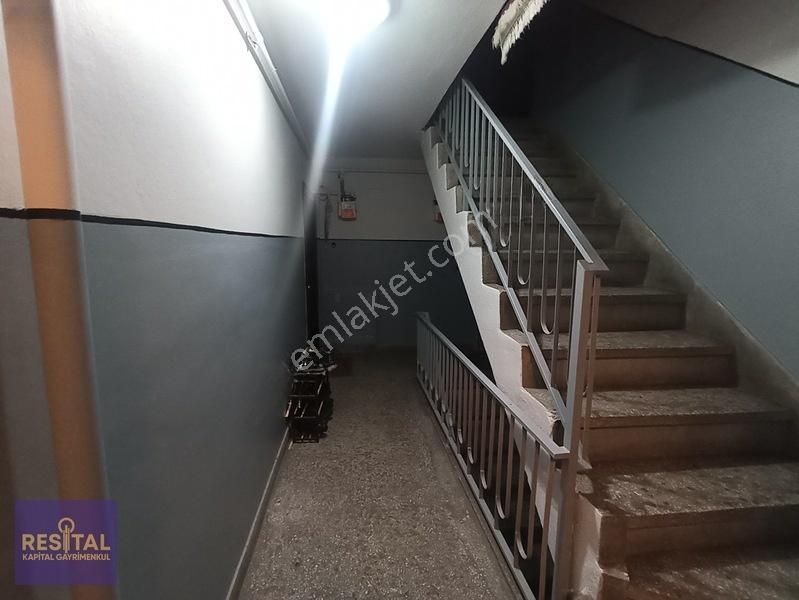 Satılık Selimzade Kurtuluş Caddesinde Asansörlü 2+1 120 M² — fotoğraf 4