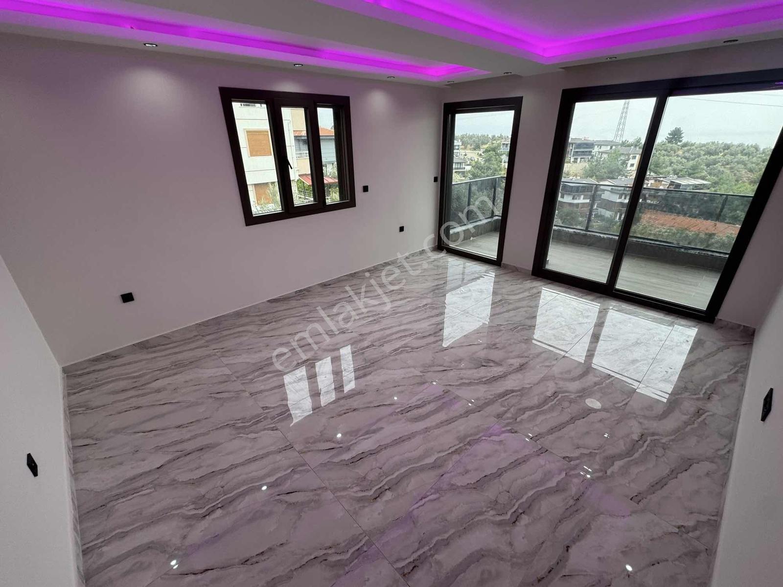 Güçlü Kardeşlerden Altınolukda Satılık Sıfır 3+2 Tripleks Villa — fotoğraf 14