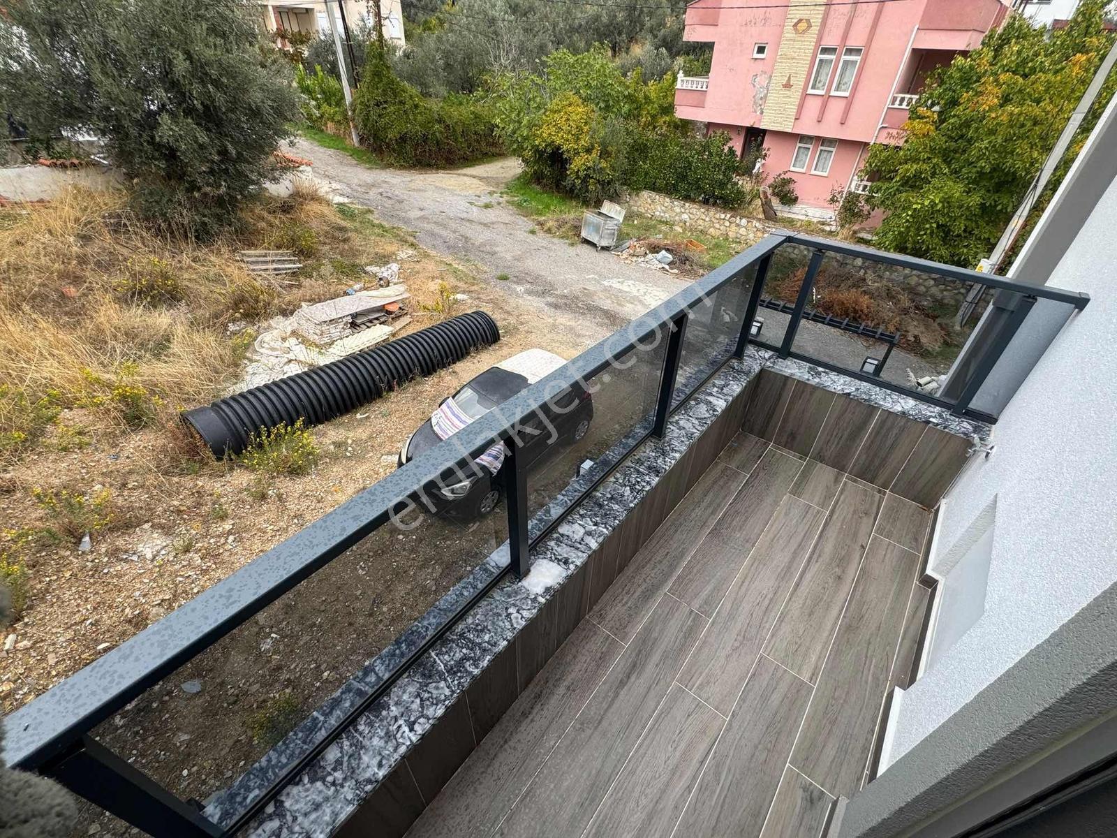 Güçlü Kardeşlerden Altınolukda Satılık Sıfır 3+2 Tripleks Villa — fotoğraf 24