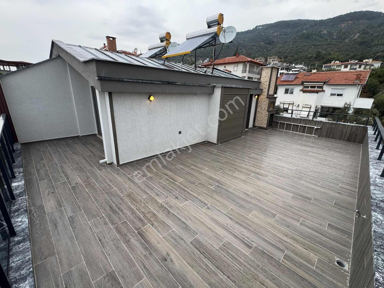 Güçlü Kardeşlerden Altınolukda Satılık Sıfır 3+2 Tripleks Villa — fotoğraf 31