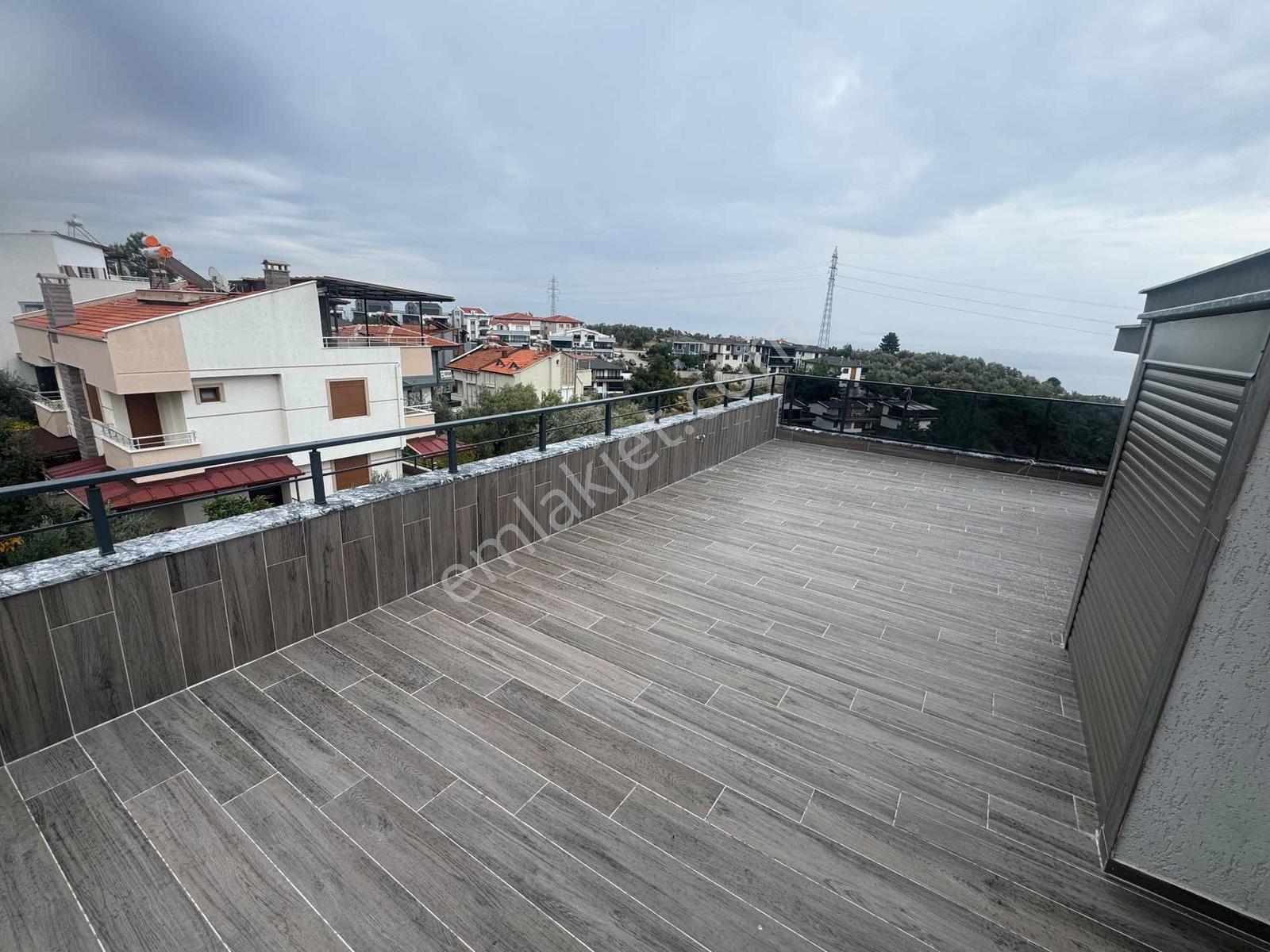 Güçlü Kardeşlerden Altınolukda Satılık Sıfır 3+2 Tripleks Villa — fotoğraf 34