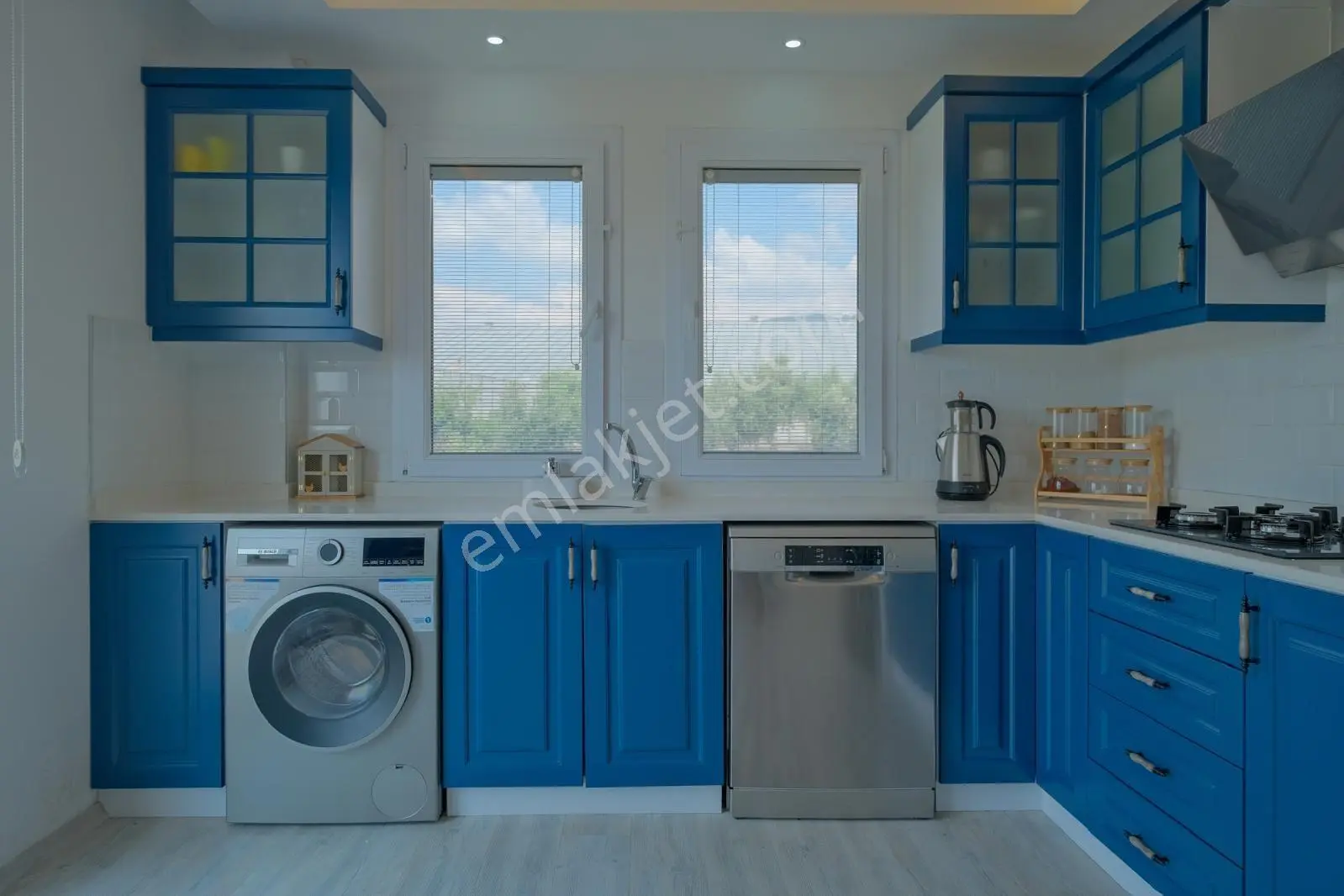 Ayb Gayrimenkulden Çamköyde Satılık 3+1 Ayrı Mutfak Daire — fotoğraf 6