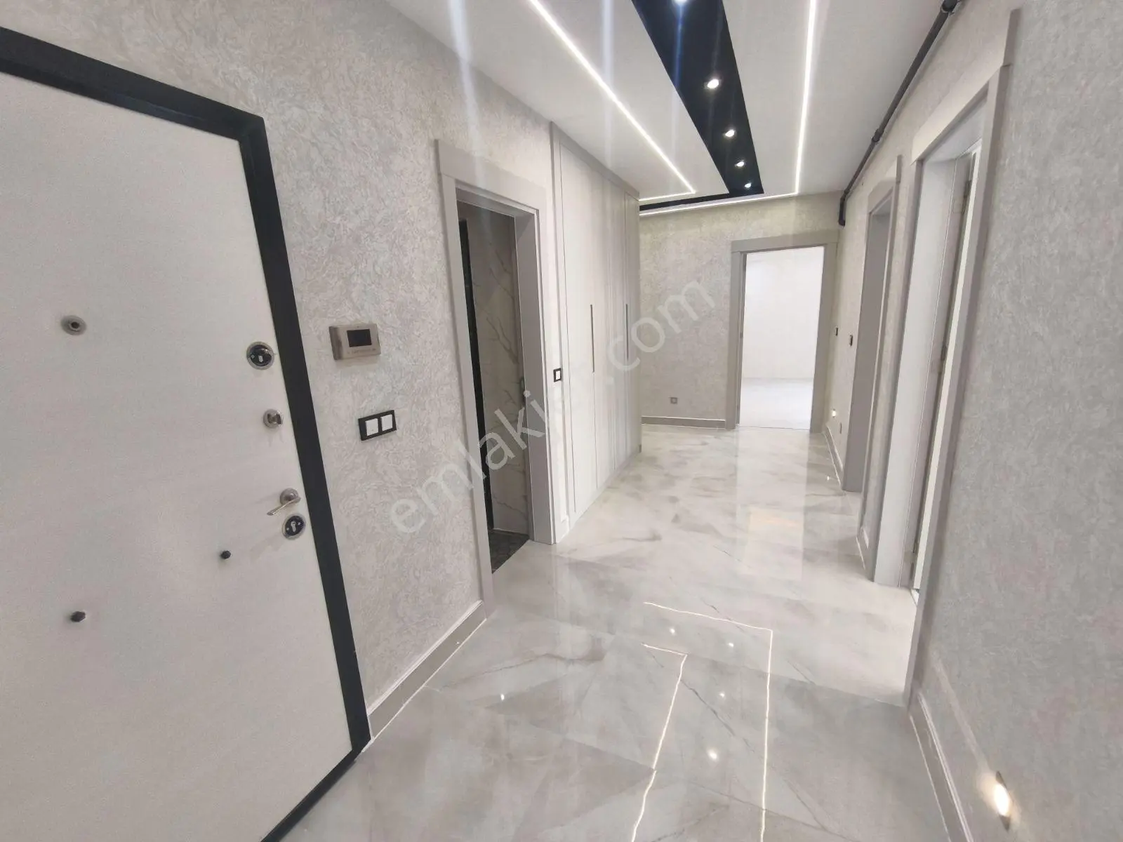 Seyran Emlak'tan Satılık Ultra Lüks 3.5+1 Muhteşem Daire — fotoğraf 7