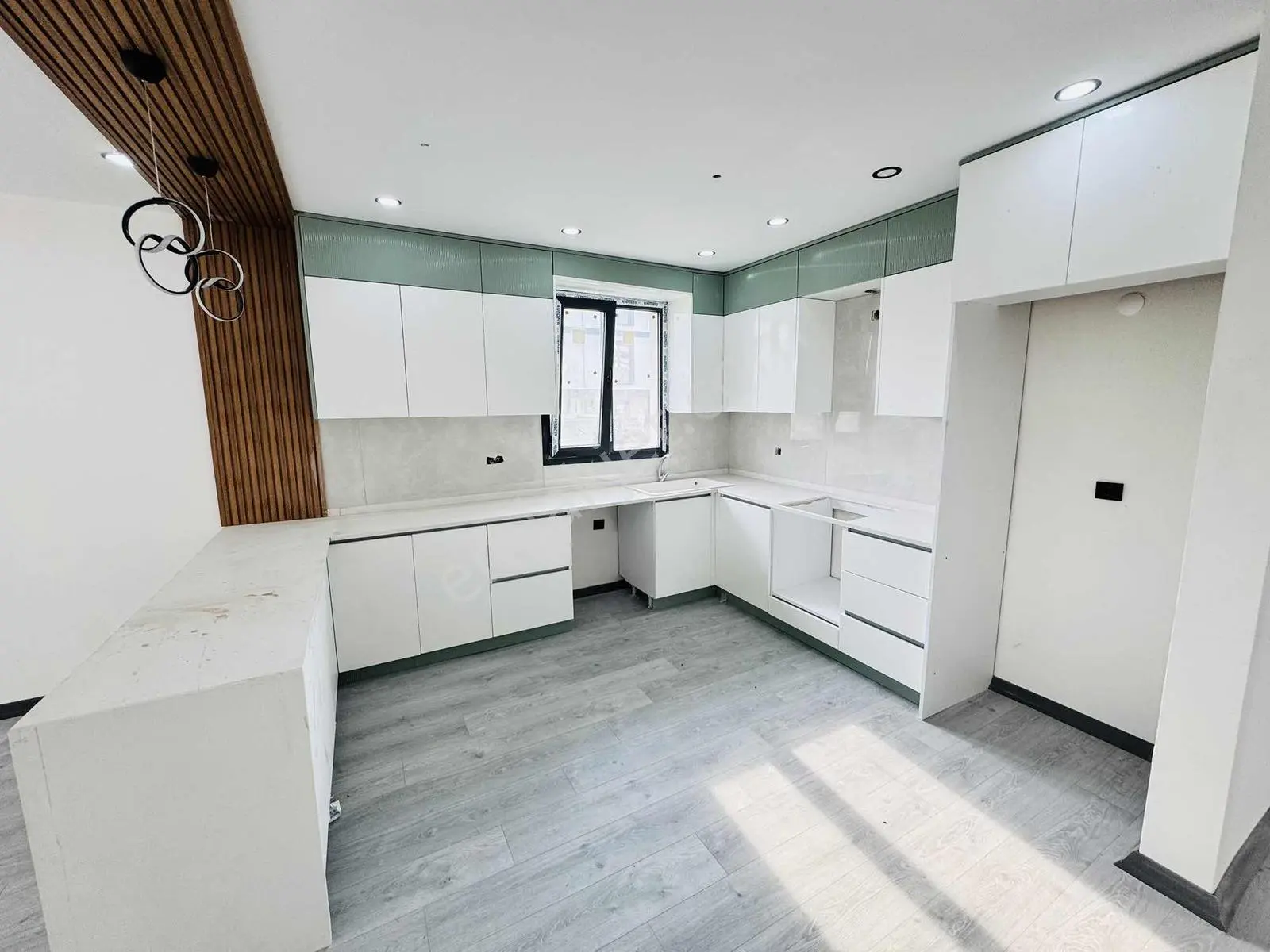 Denize 300 Metre Merkezi Konumda 320m2 İçerisinde Müstakil Villa — fotoğraf 18