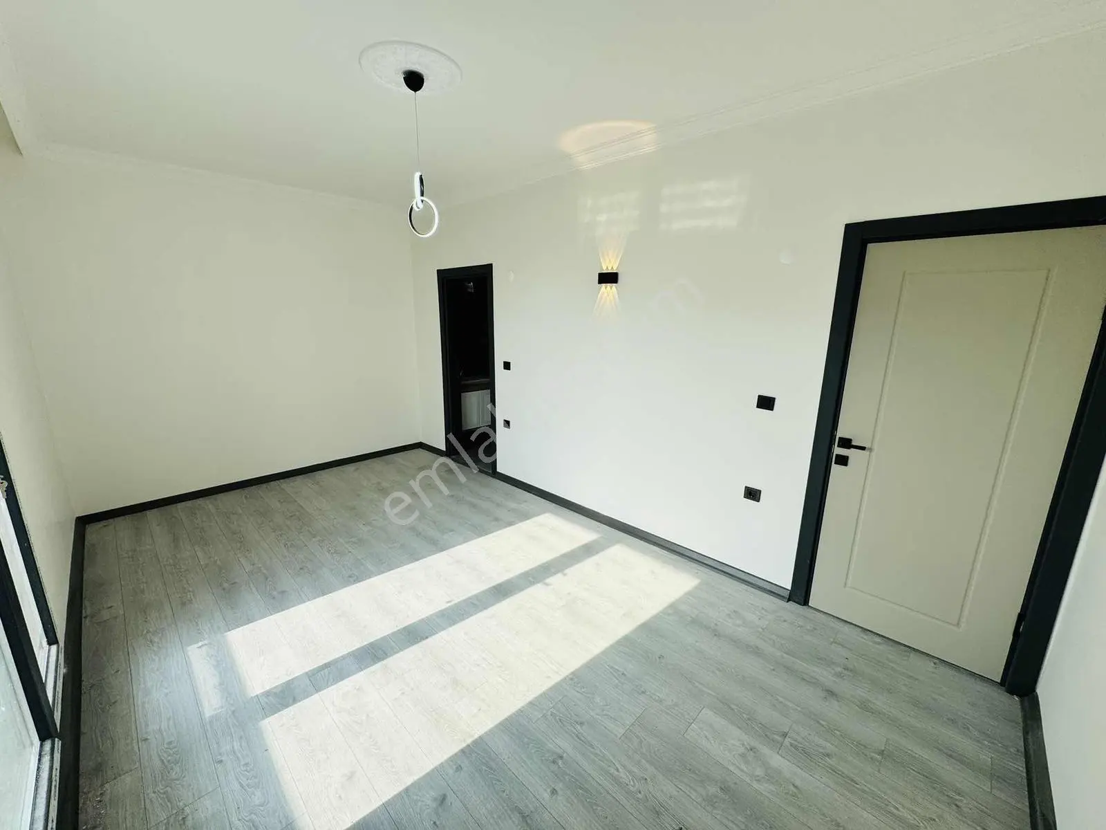 Denize 300 Metre Merkezi Konumda 320m2 İçerisinde Müstakil Villa — fotoğraf 25