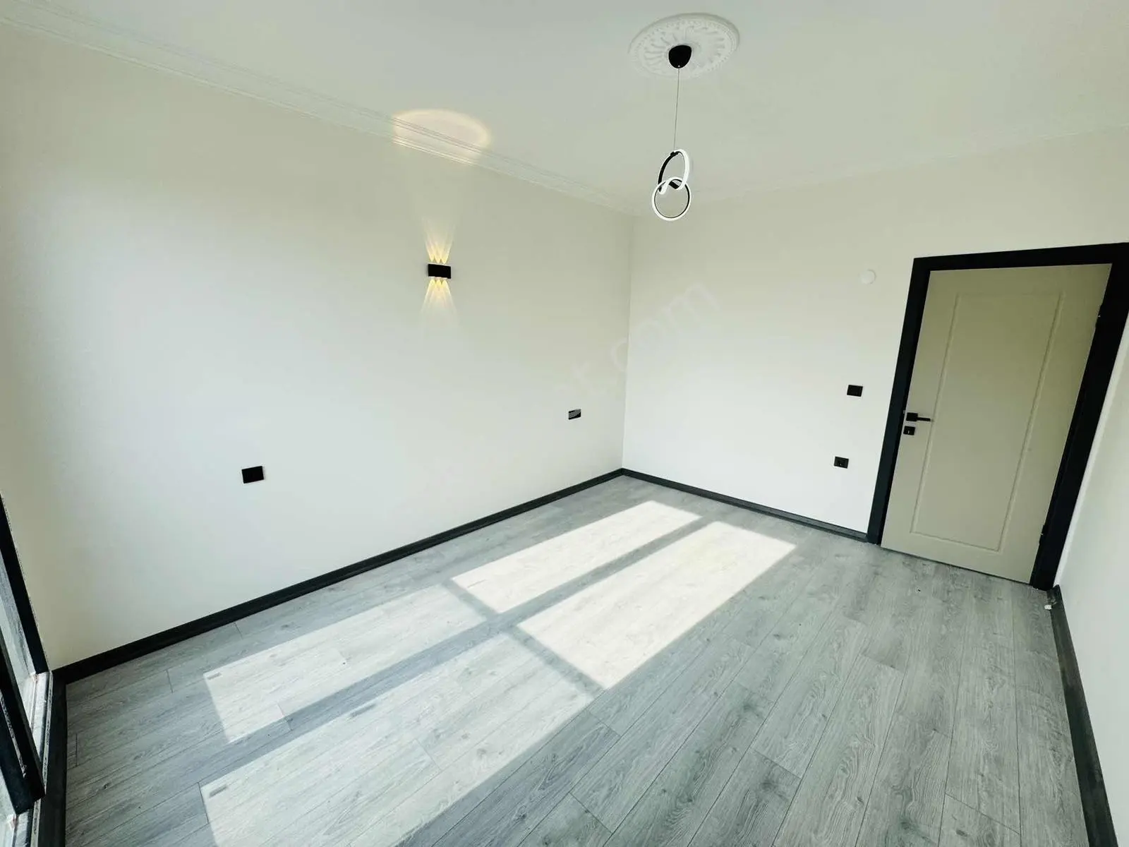 Denize 300 Metre Merkezi Konumda 320m2 İçerisinde Müstakil Villa — fotoğraf 30