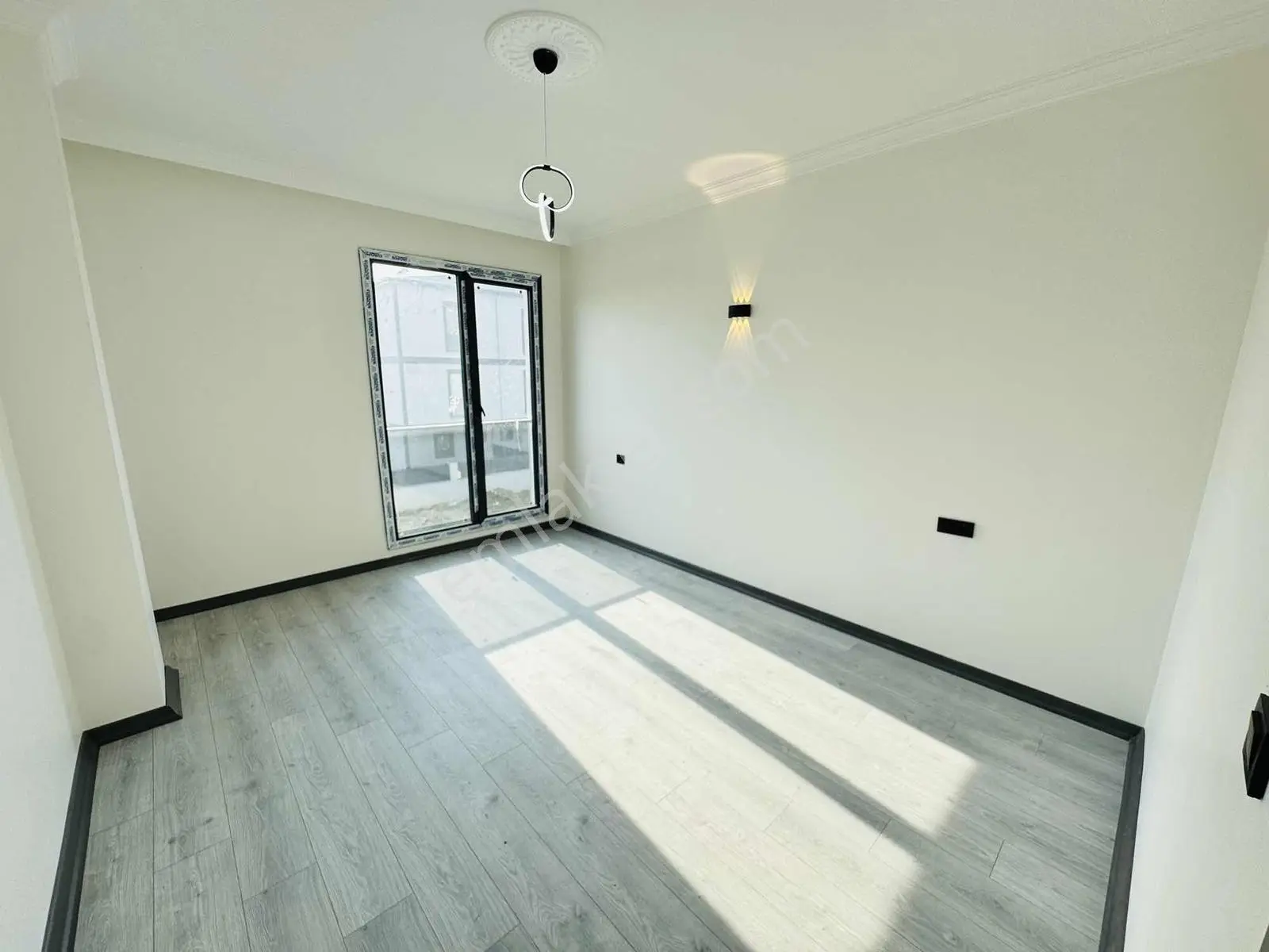 Denize 300 Metre Merkezi Konumda 320m2 İçerisinde Müstakil Villa — fotoğraf 31
