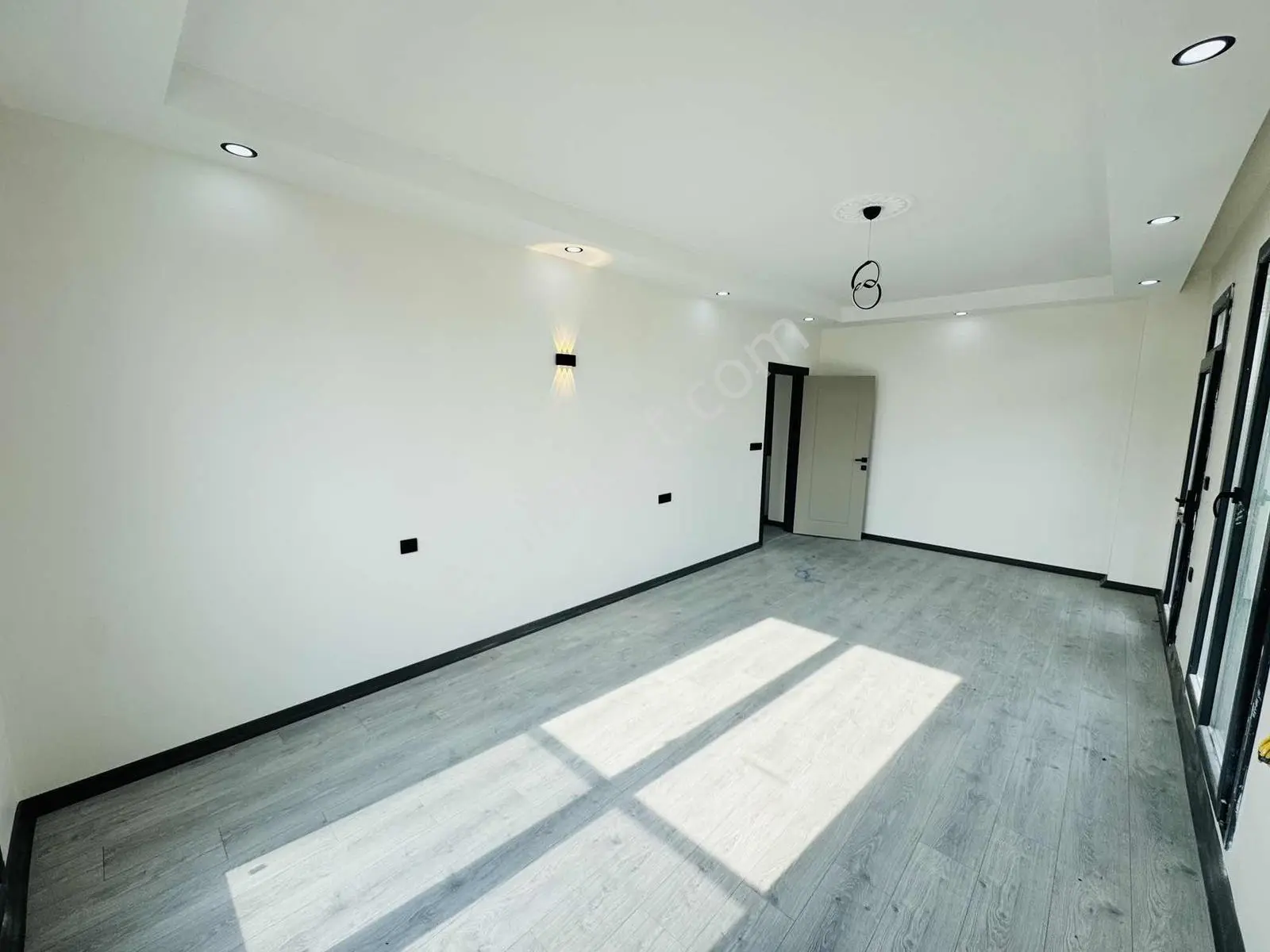 Denize 300 Metre Merkezi Konumda 320m2 İçerisinde Müstakil Villa — fotoğraf 33