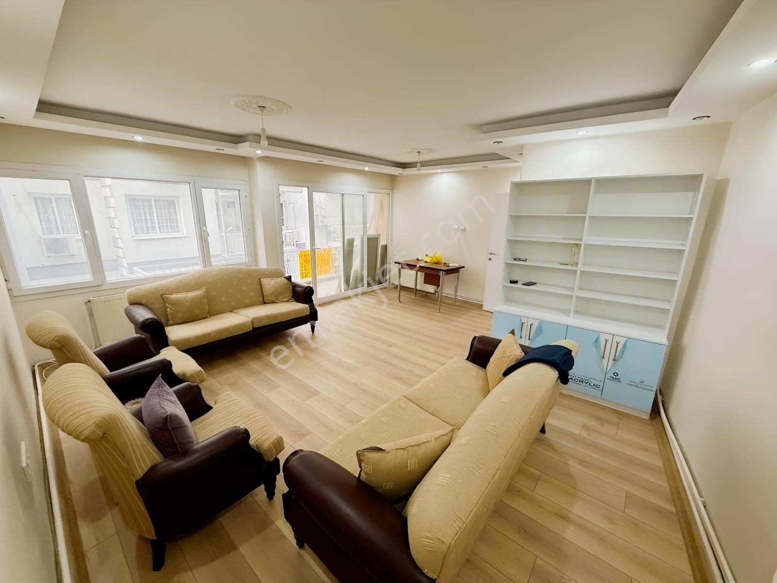 Yıldız Caddesi Ara Kat 140 M2 Bakımlı Daire — fotoğraf 33