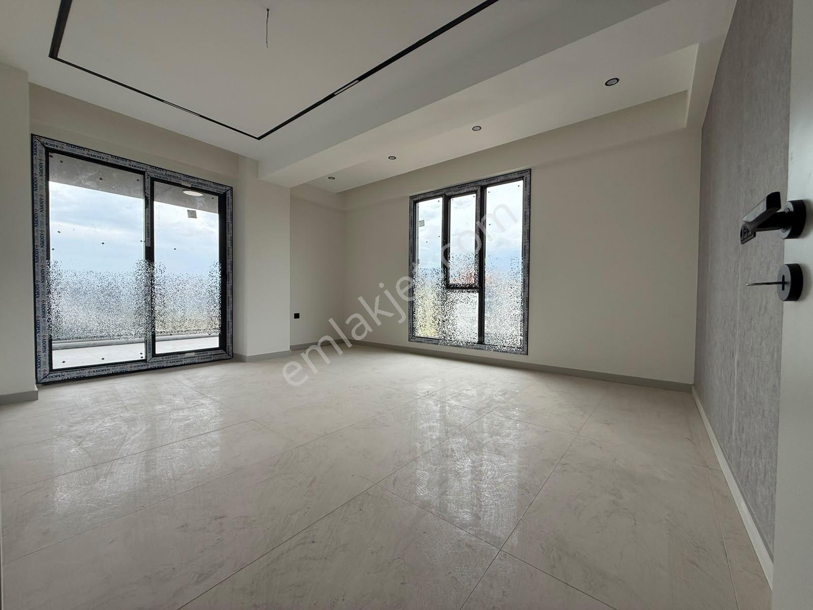 Shell Petrol Arkakası 2+1 Arakat Sıfır Daire — fotoğraf 9
