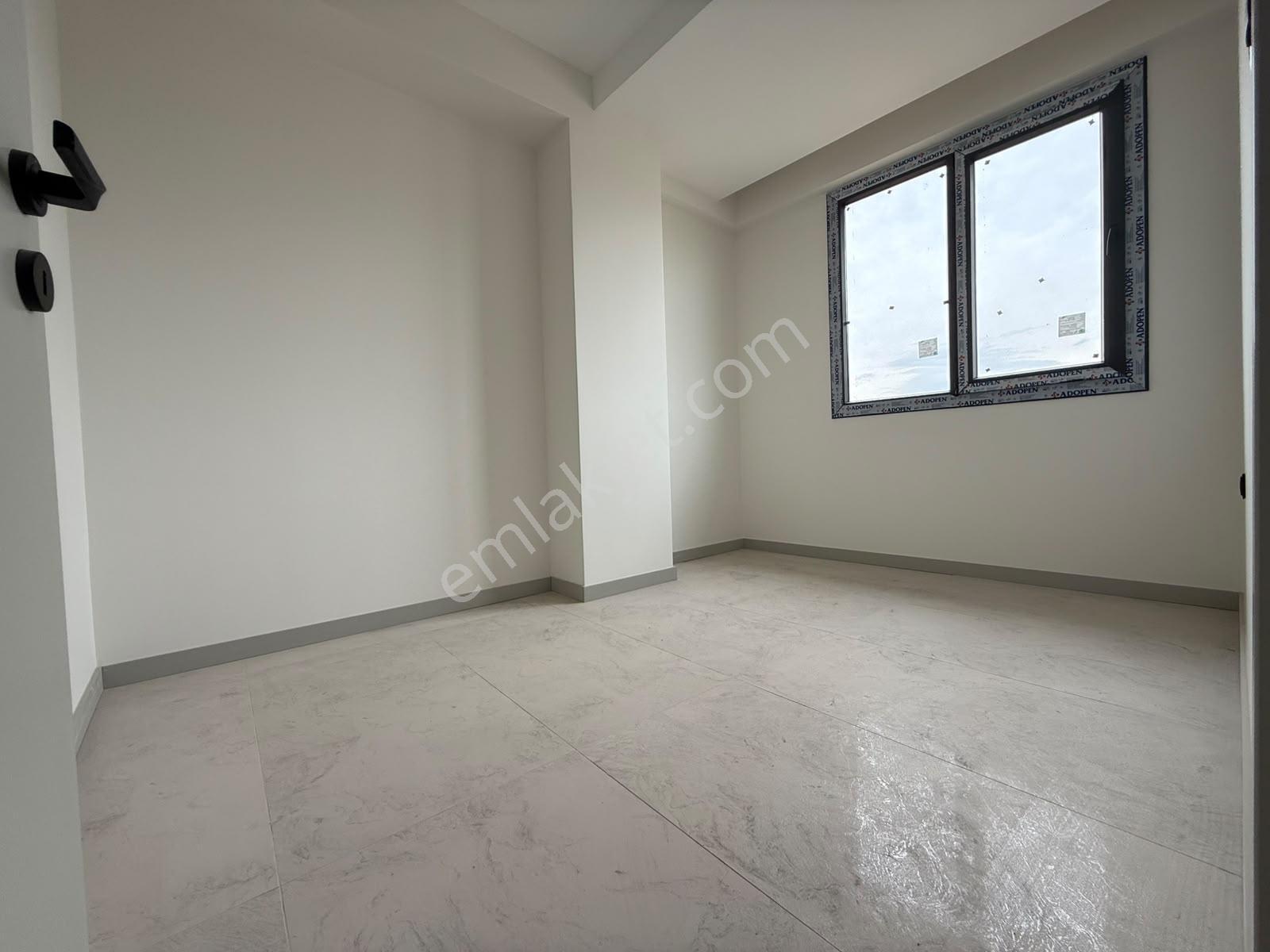 Shell Petrol Arkakası 2+1 Arakat Sıfır Daire — fotoğraf 19